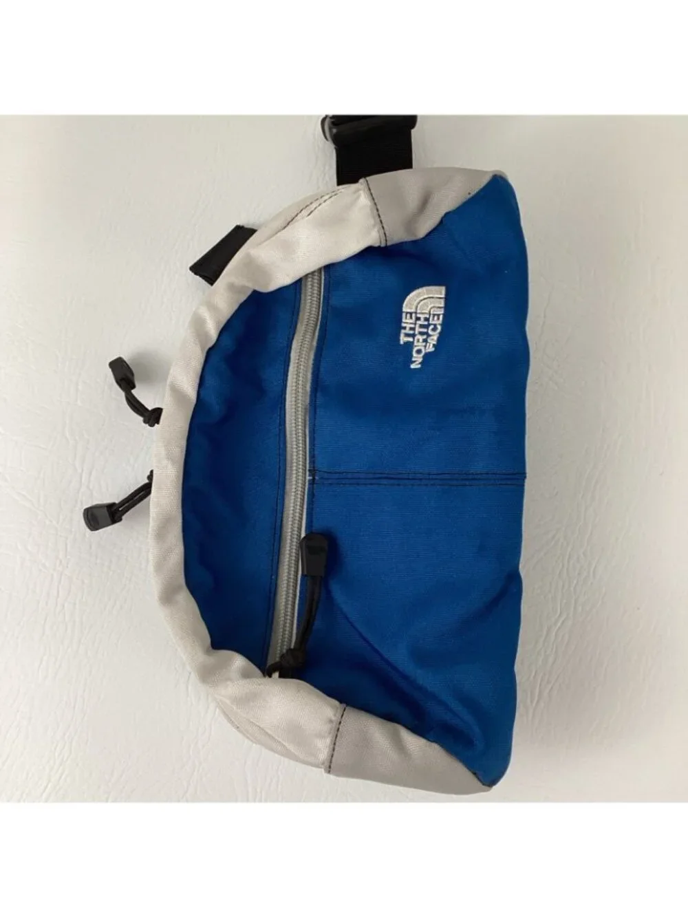 The North Face Roo Fanny Pack Waist Bag Hiking Outdoor 11” x 7” Blue Gray